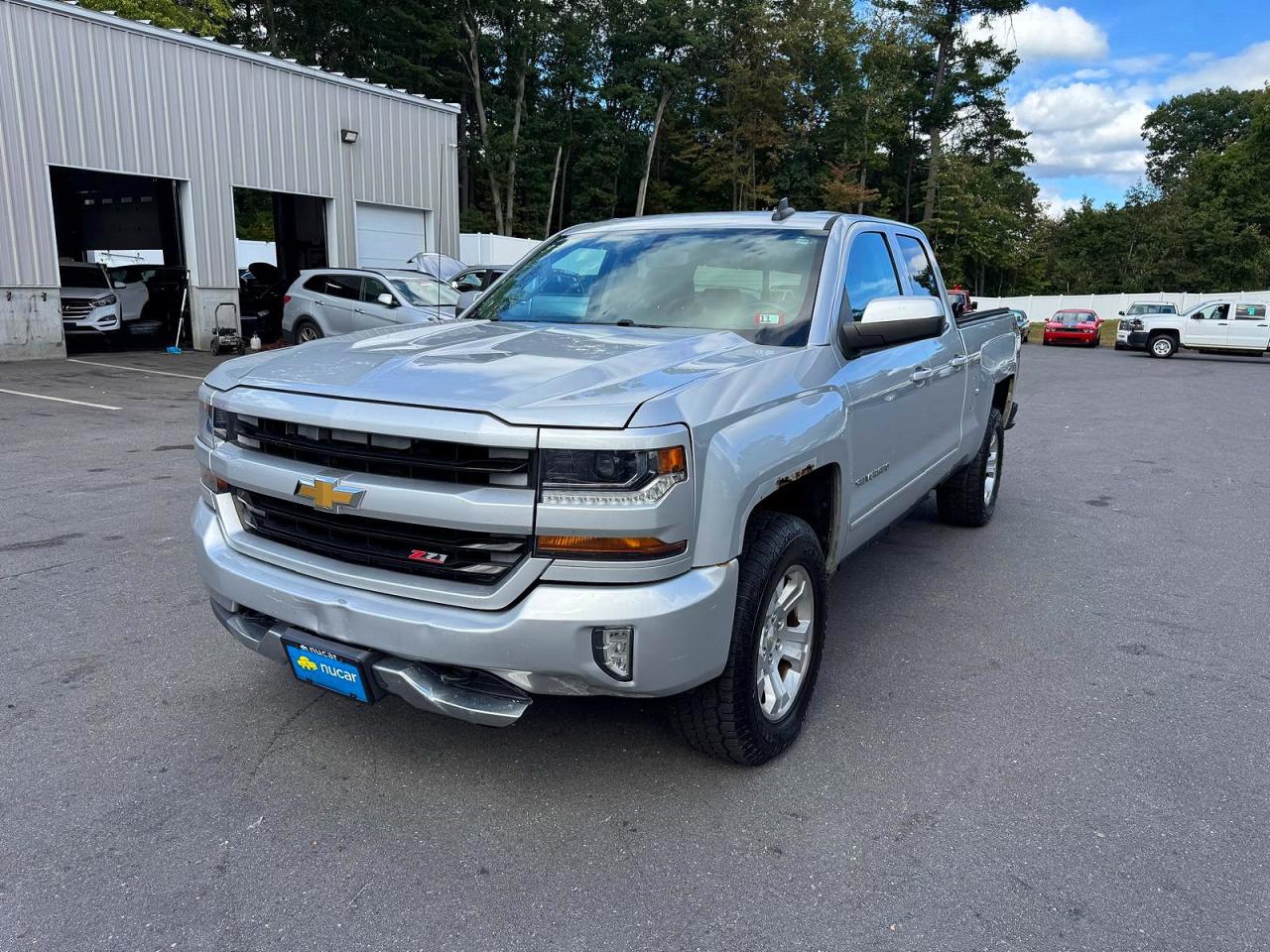 Photo of the 2016 CHEVROLET SILVERADO K1500 LT
