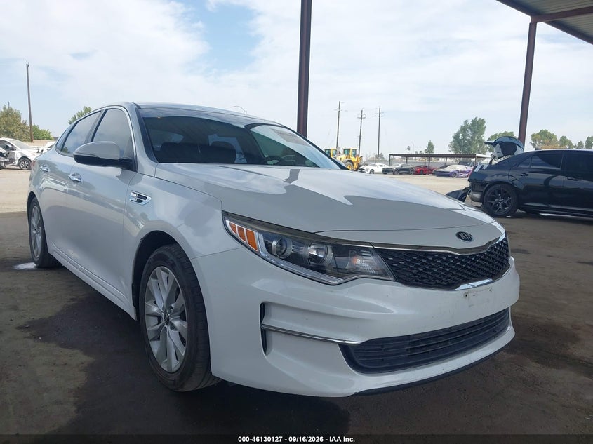 Photo of the 2018 KIA OPTIMA LX
