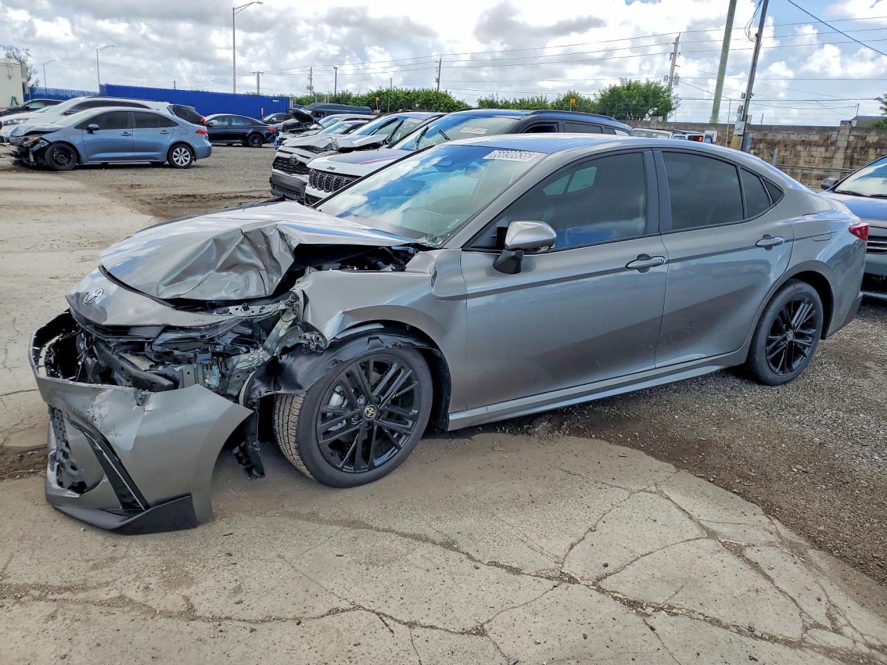 Photo of the 2026 TOYOTA CAMRY SE