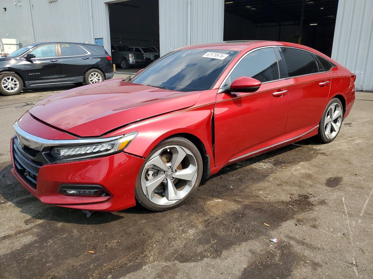 Photo of the 2019 HONDA ACCORD TOURING