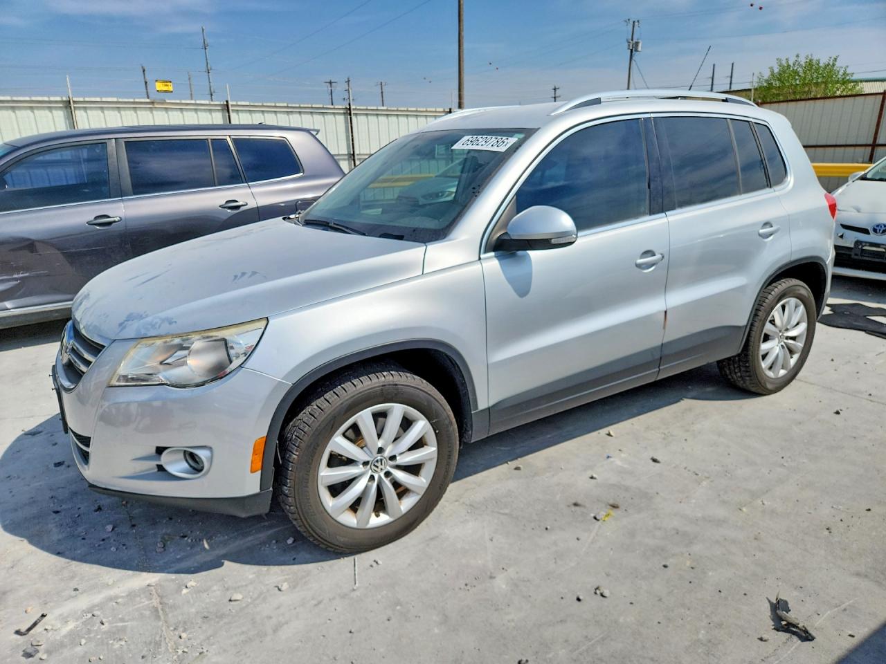 Photo of the 2011 VOLKSWAGEN TIGUAN S