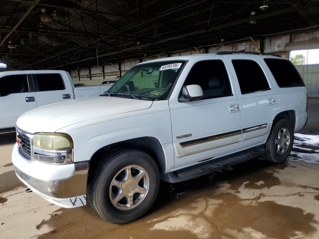 Photo of the 2003 GMC YUKON