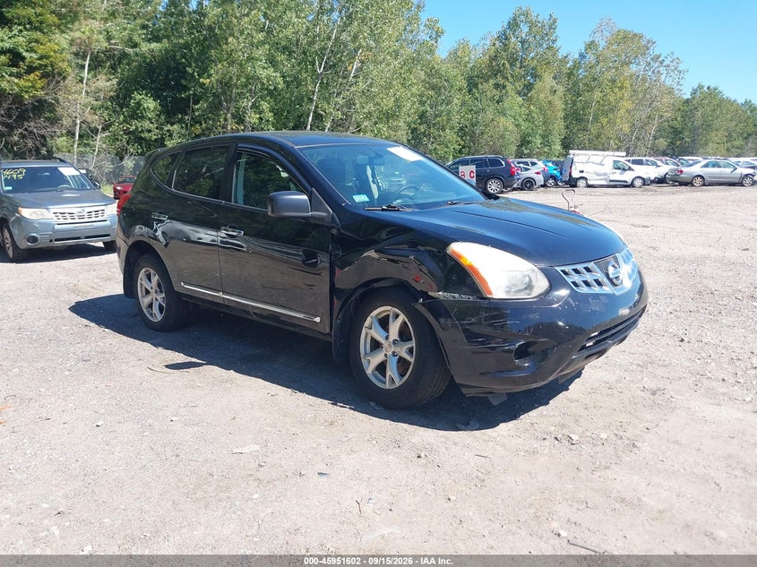 Photo of the 2011 NISSAN ROGUE S