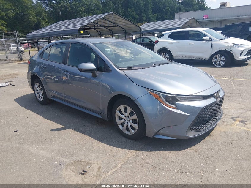 Photo of the 2021 TOYOTA COROLLA LE