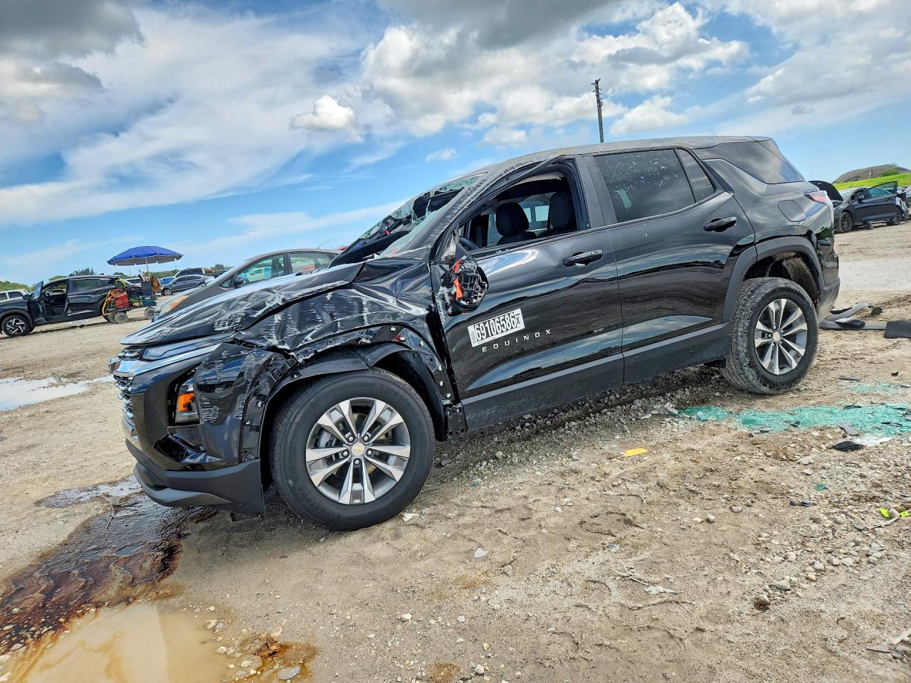 Photo of the 2026 CHEVROLET EQUINOX LT