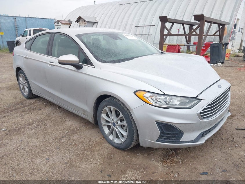 Photo of the 2019 FORD FUSION SE