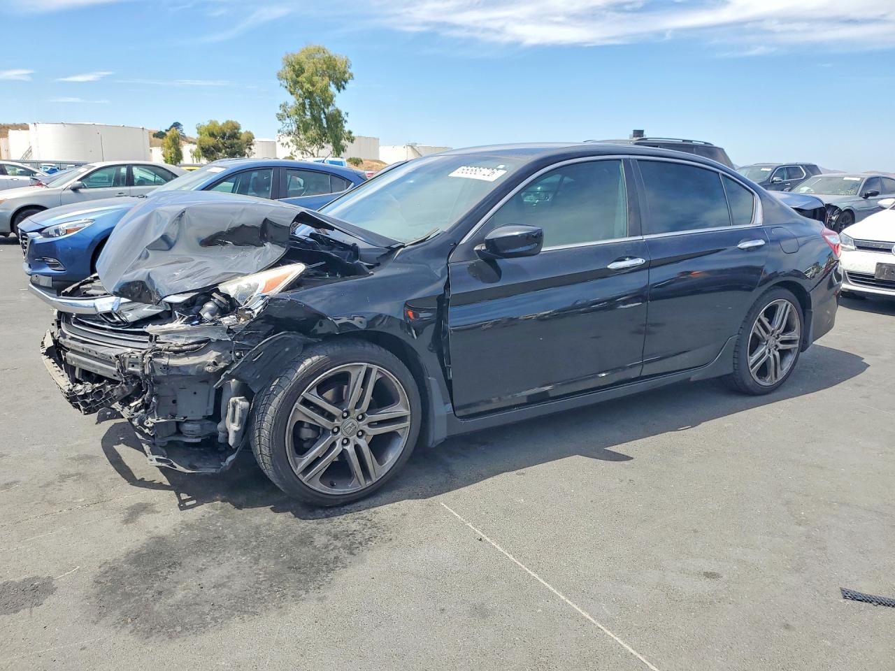 Photo of the 2017 HONDA ACCORD SPORT