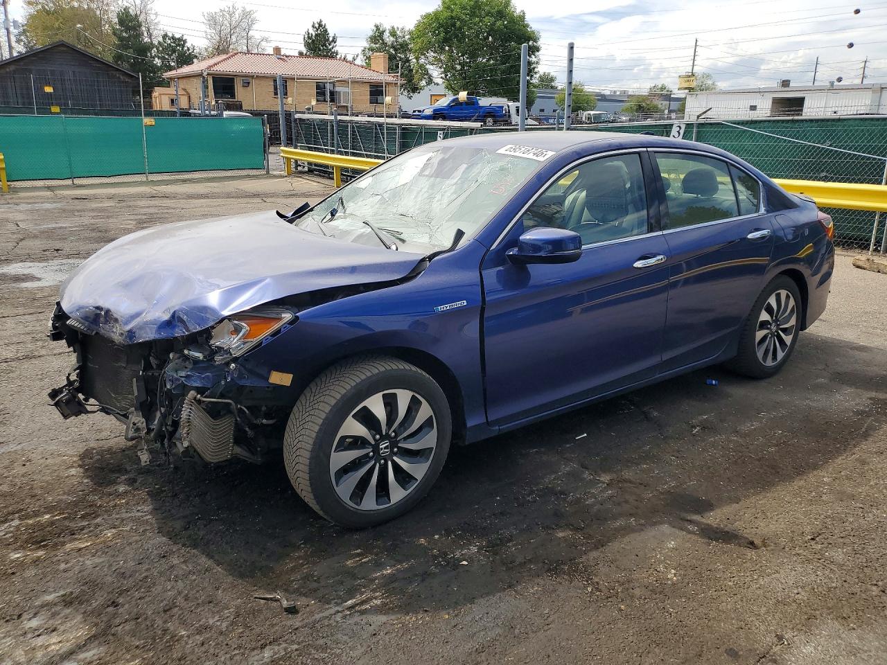 Photo of the 2017 HONDA ACCORD HYBRID