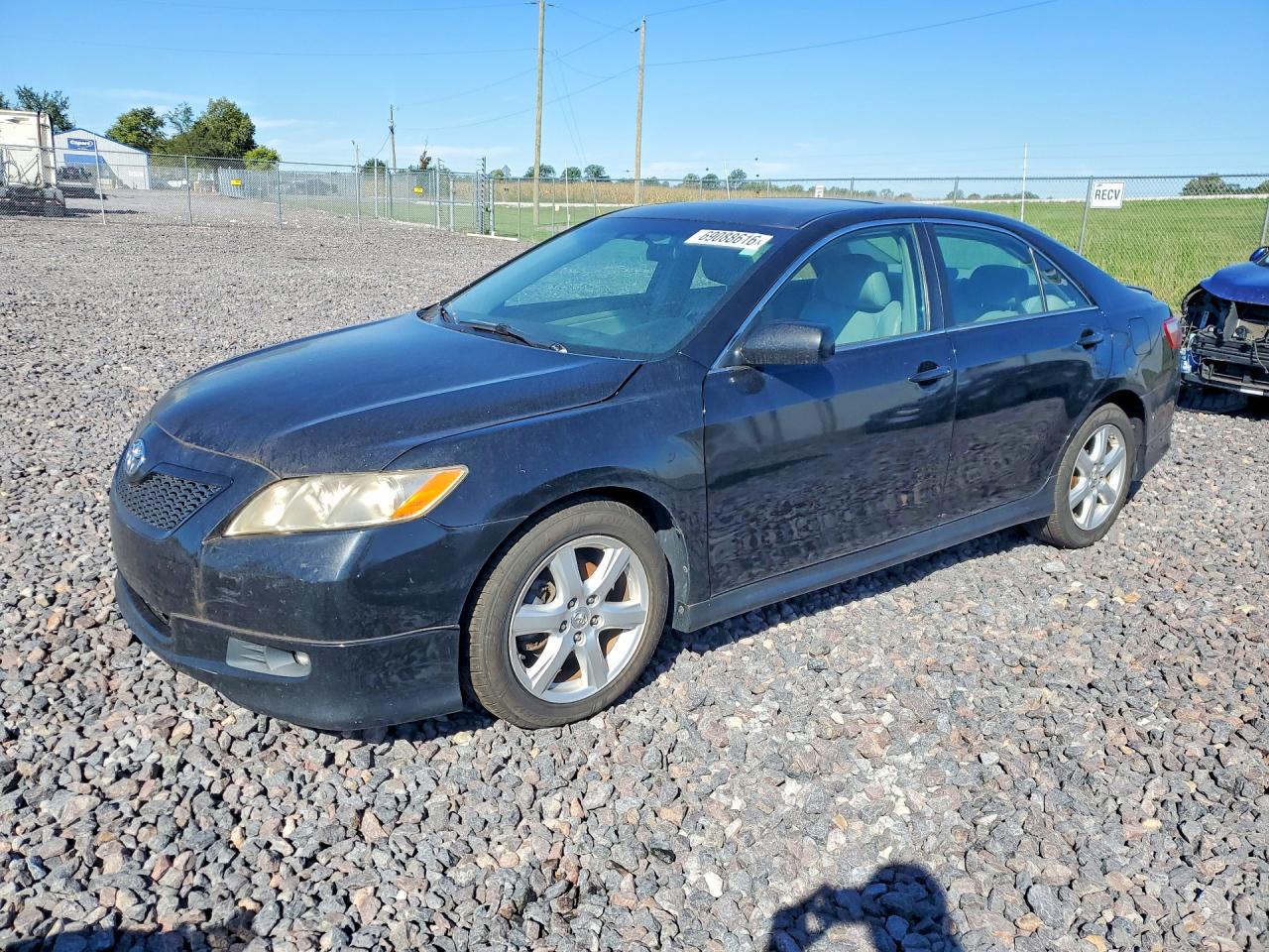 Photo of the 2009 TOYOTA CAMRY SE