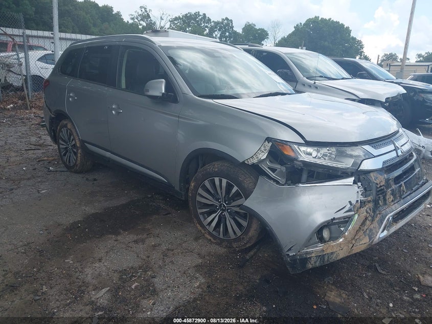 Photo of the 2020 MITSUBISHI OUTLANDER LE 2.4/SE 2.4/SEL 2.4/SP 2.4