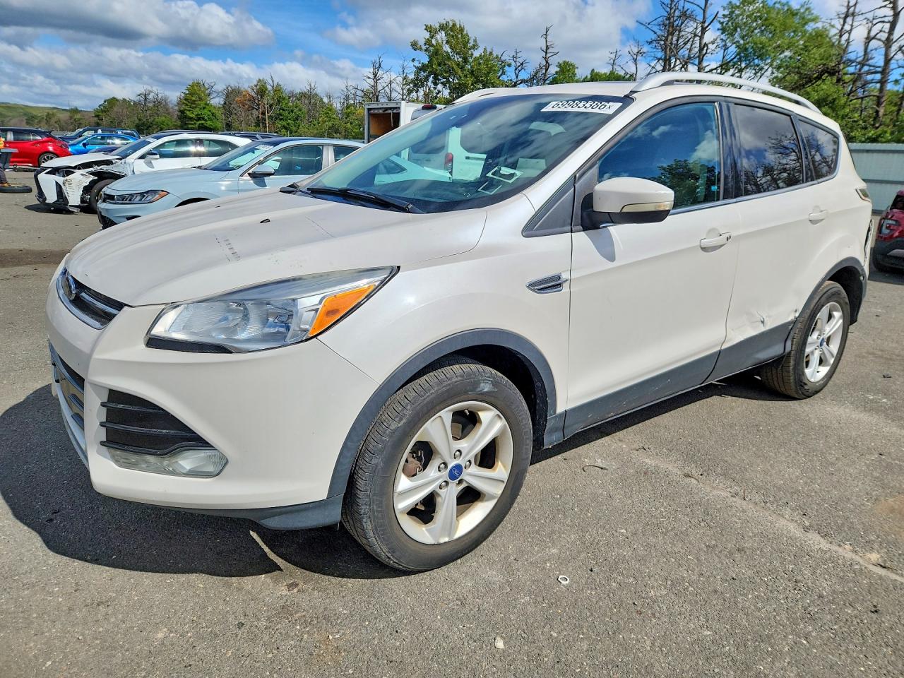 Photo of the 2014 FORD ESCAPE TITANIUM