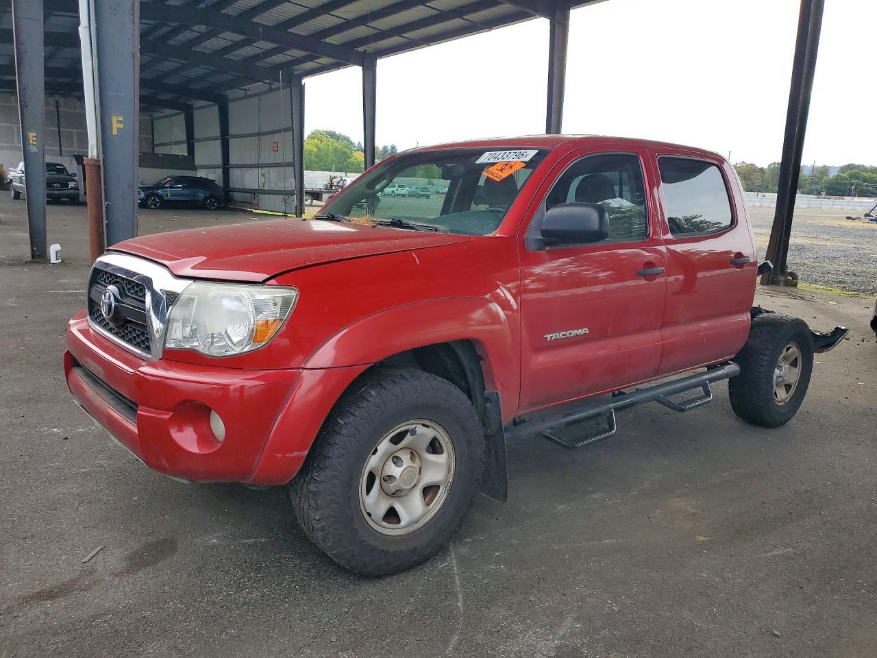 Photo of the 2011 TOYOTA TACOMA