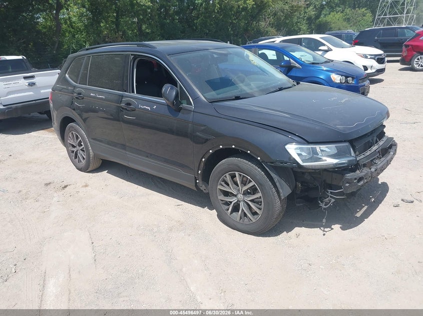 Photo of the 2019 VOLKSWAGEN TIGUAN 2.0T SE/2.0T SEL/2.0T SEL R-LINE/2.0T SEL R-LINE BLACK