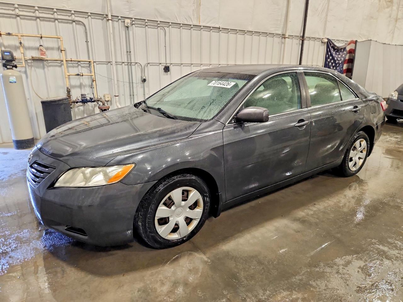 Photo of the 2007 TOYOTA CAMRY LE