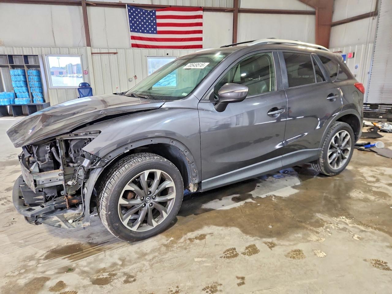 Photo of the 2016 MAZDA CX-5 GT