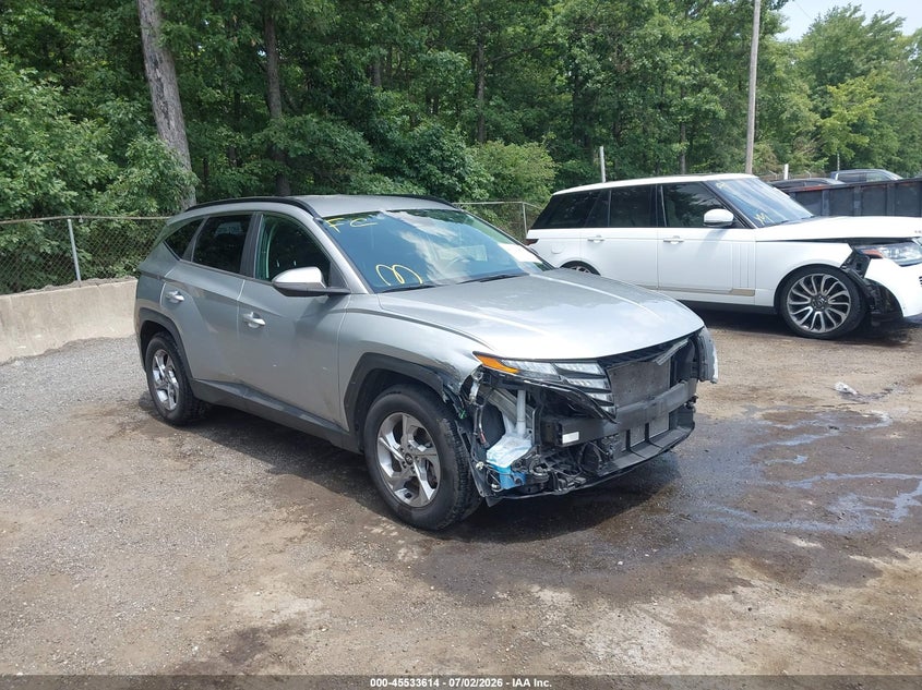 Photo of the 2022 HYUNDAI TUCSON SEL