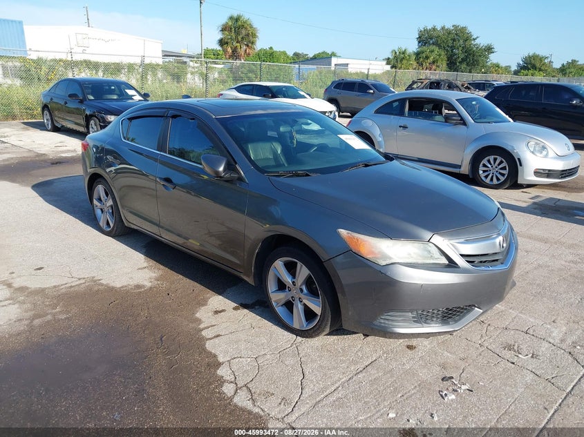 Photo of the 2014 ACURA ILX 2.0L