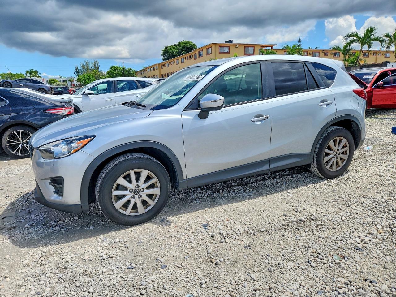 Photo of the 2016 MAZDA CX-5 TOURING