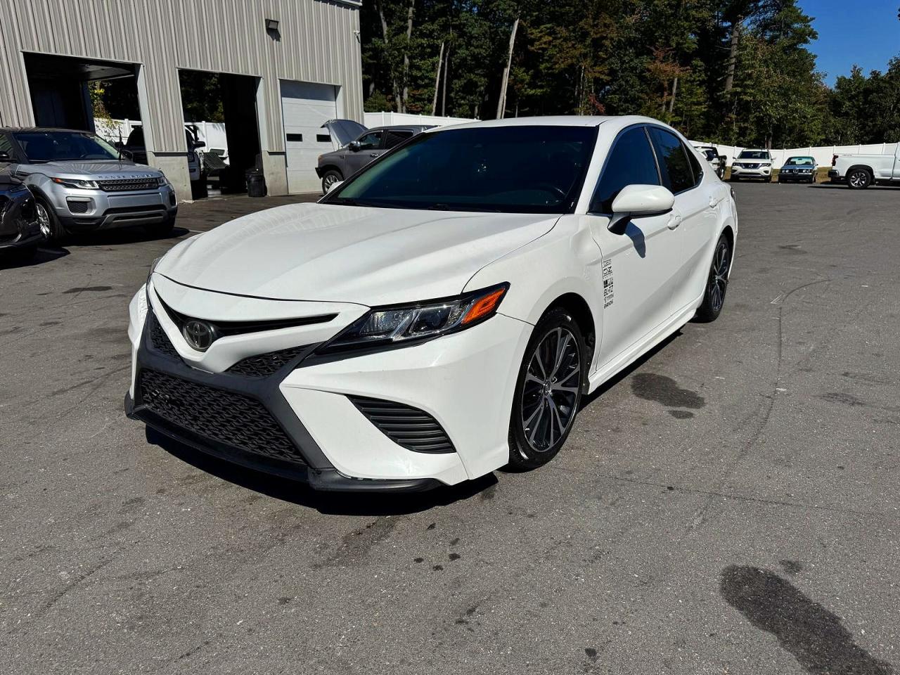 Photo of the 2018 TOYOTA CAMRY SE