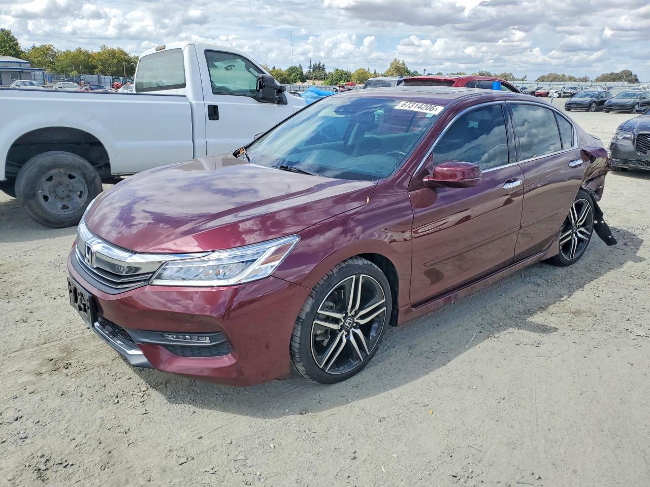 Photo of the 2017 HONDA ACCORD TOURING