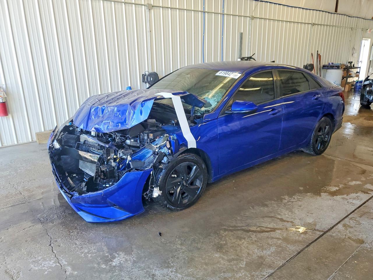 Photo of the 2023 HYUNDAI ELANTRA SEL