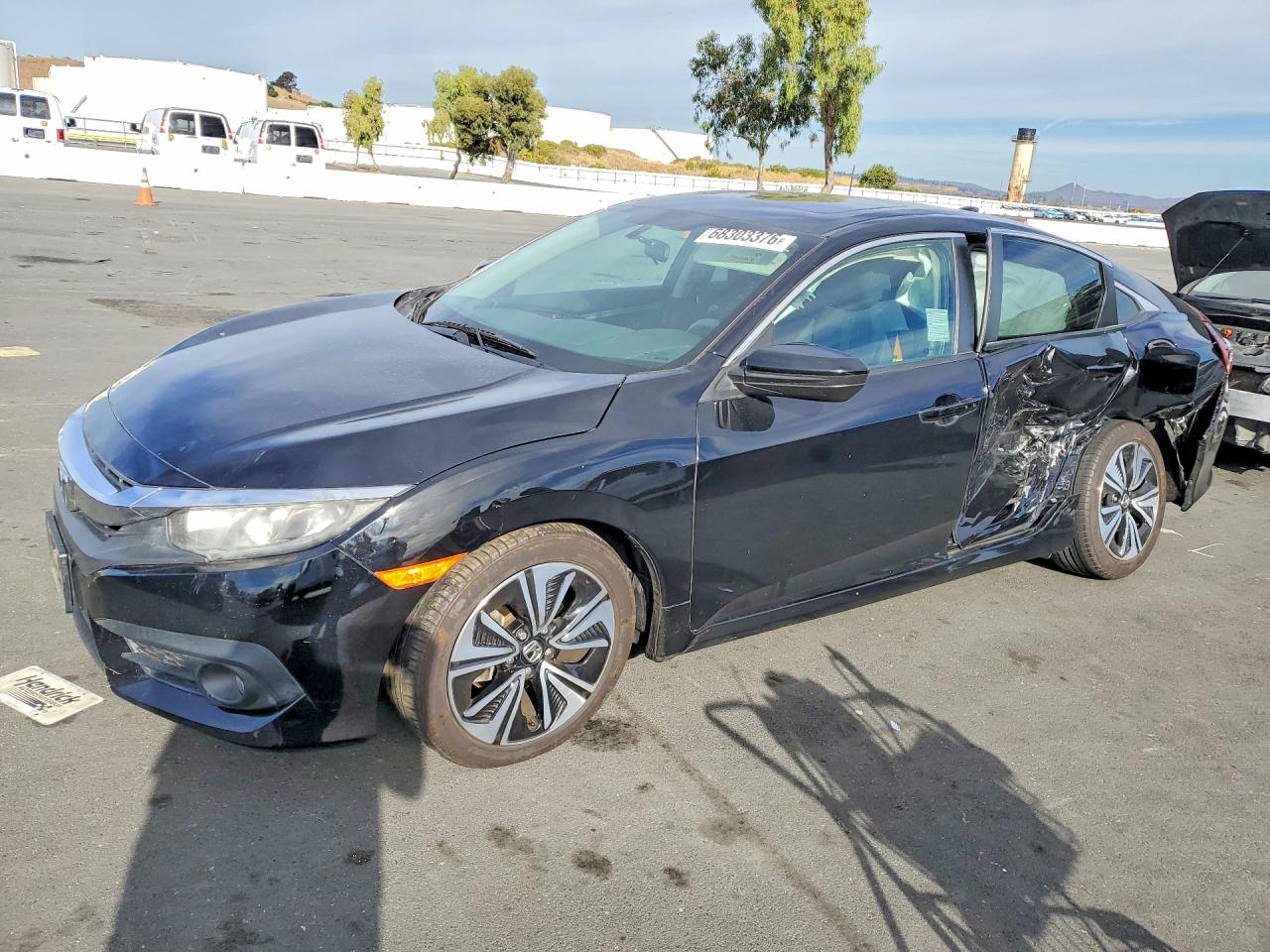 Photo of the 2017 HONDA CIVIC EX