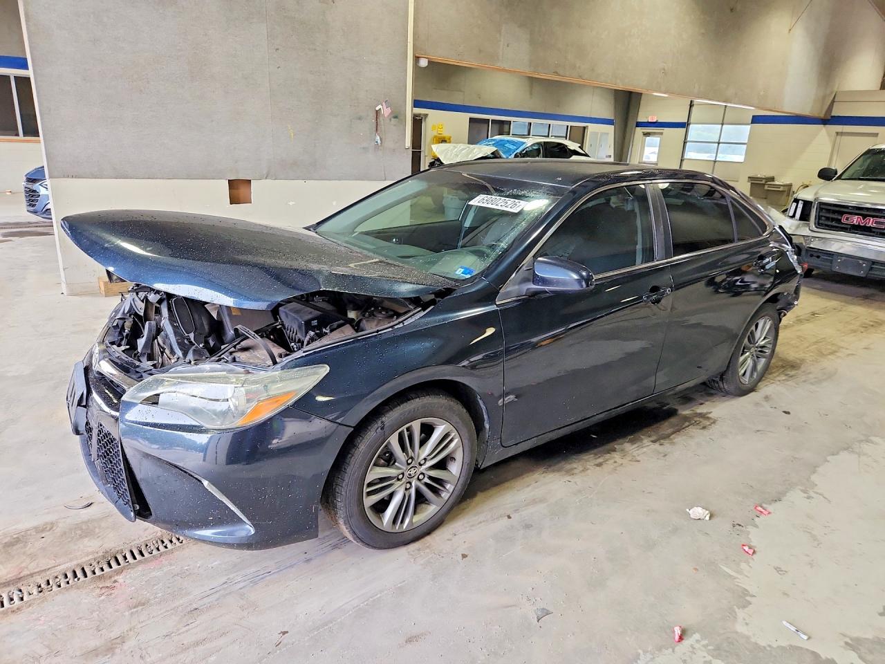 Photo of the 2015 TOYOTA CAMRY SE