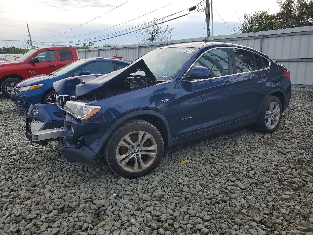 Photo of the 2017 BMW X4 XDRIVE28I