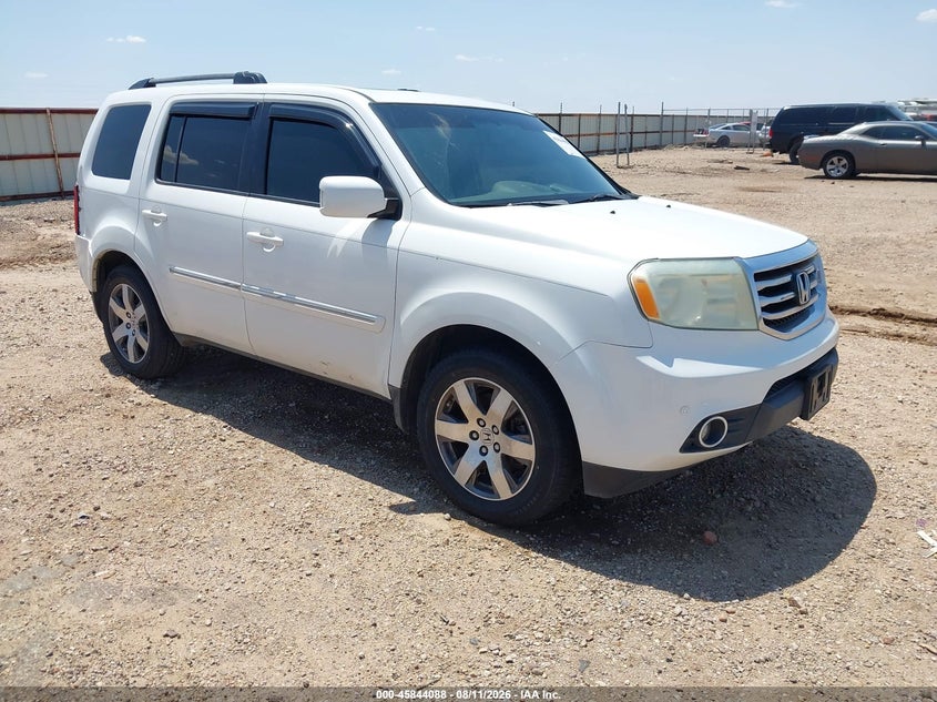 Photo of the 2015 HONDA PILOT TOURING