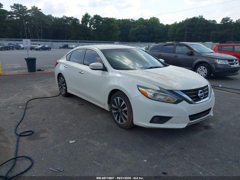 Photo of the 2017 NISSAN ALTIMA 2.5 SL