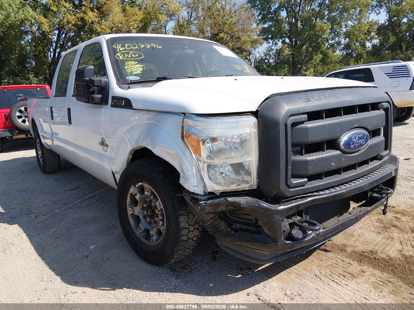 Photo of the 2015 FORD F-250 XL