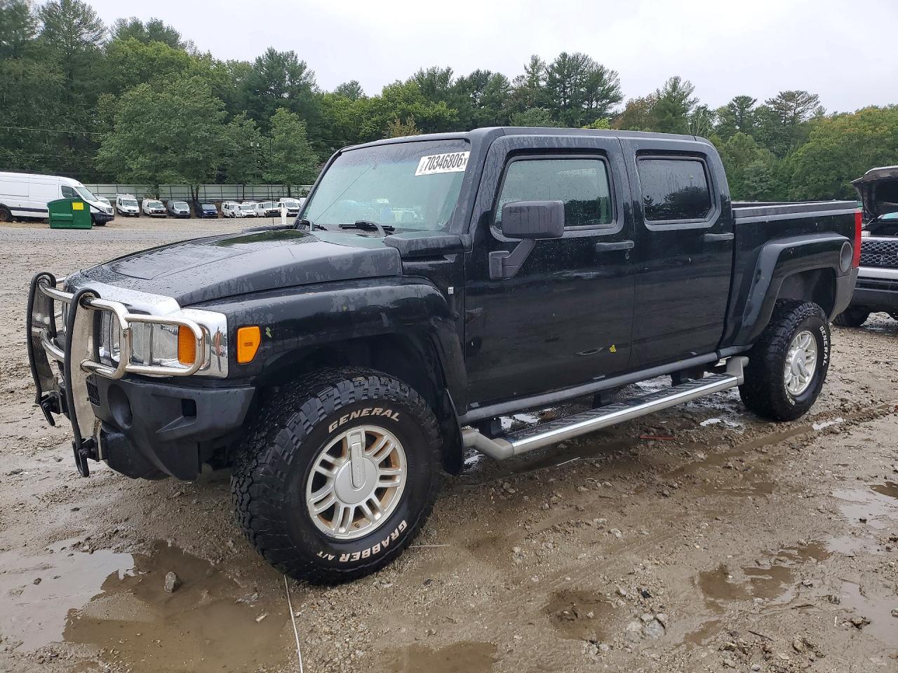 Photo of the 2009 HUMMER H3T