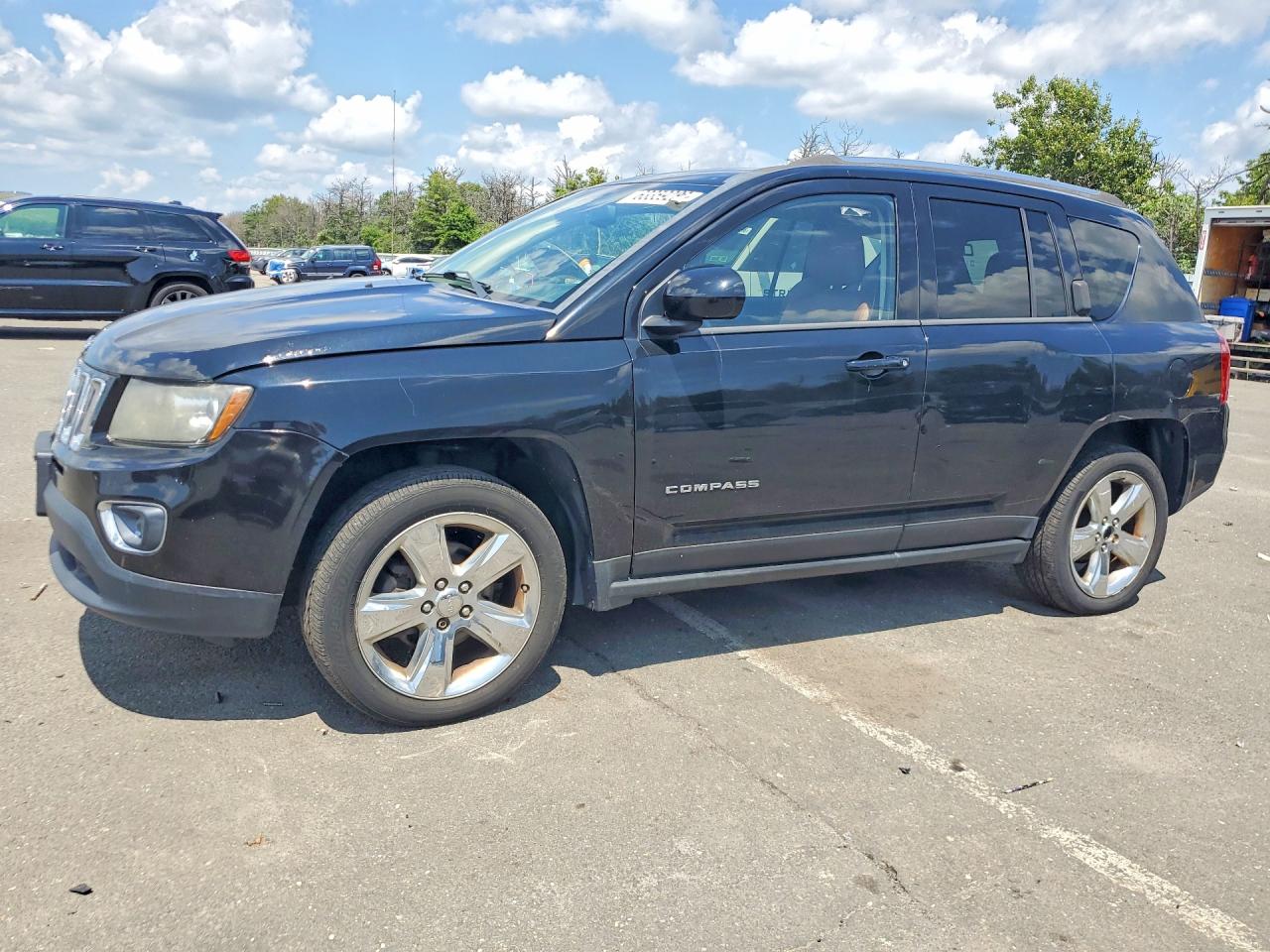 Photo of the 2014 JEEP COMPASS LIMITED