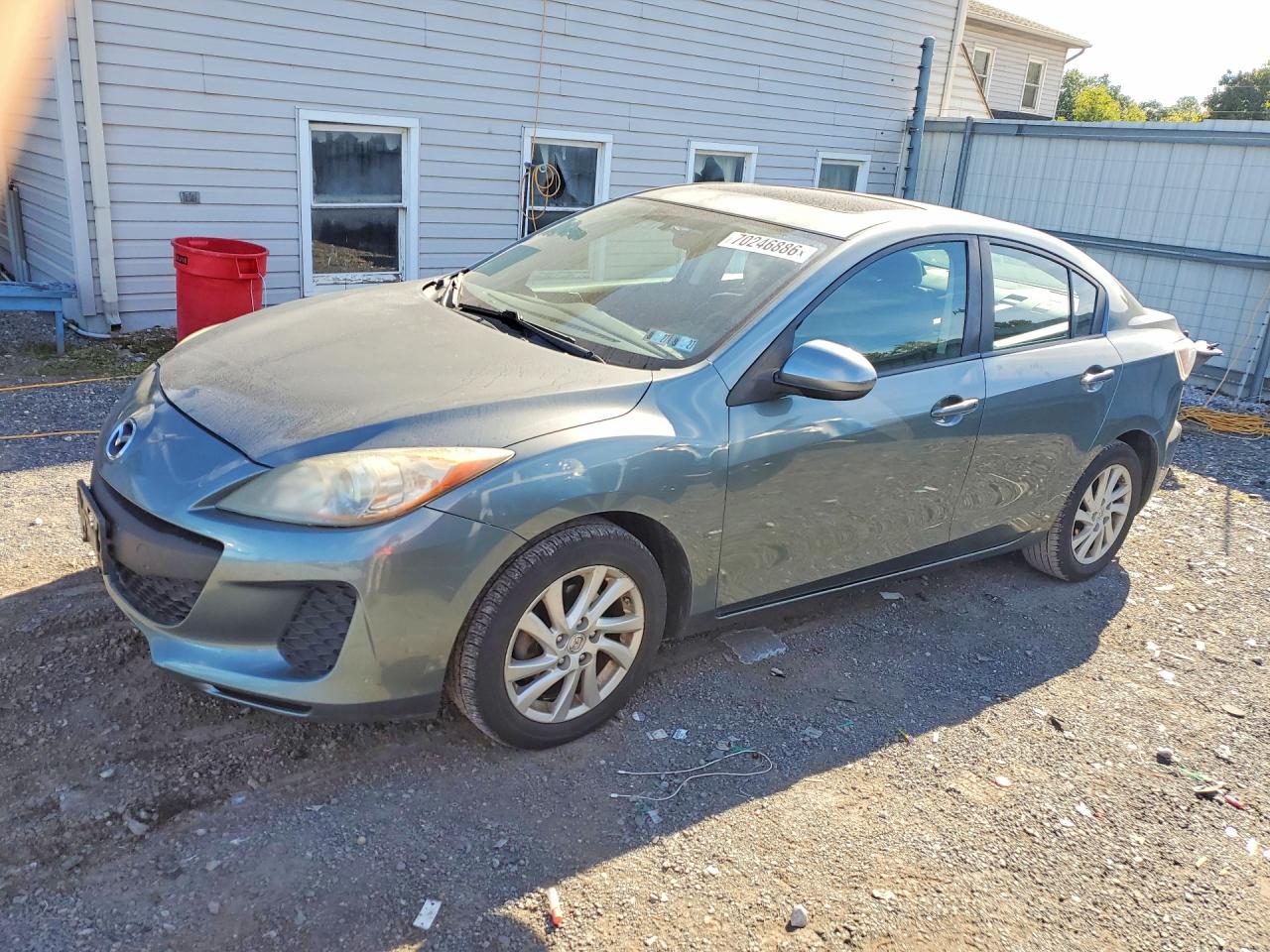 Photo of the 2012 MAZDA 3 I