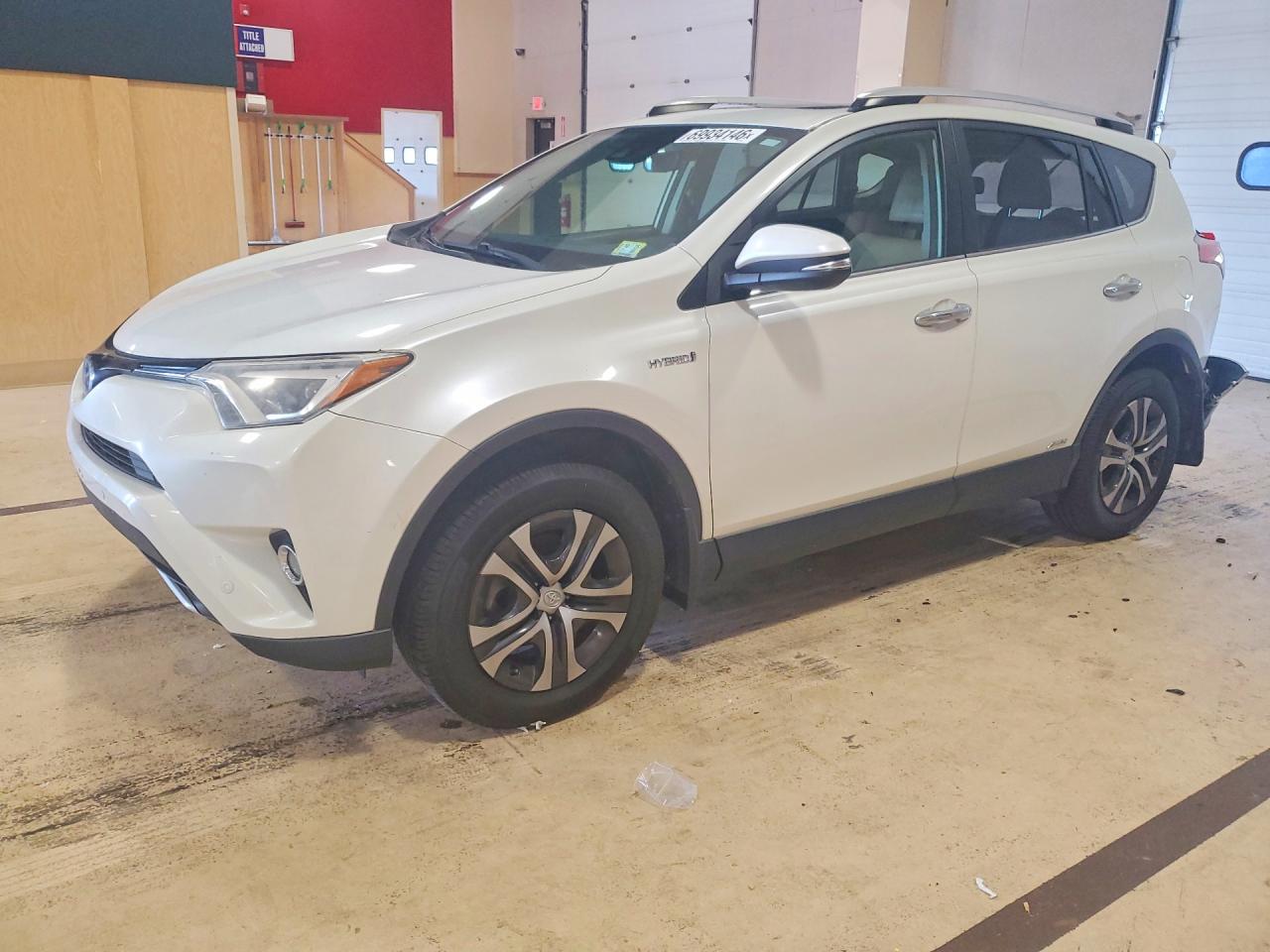 Photo of the 2016 TOYOTA RAV4 HV LIMITED