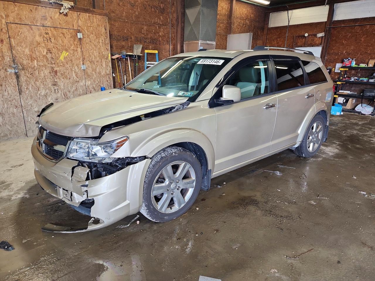 Photo of the 2009 DODGE JOURNEY R/T