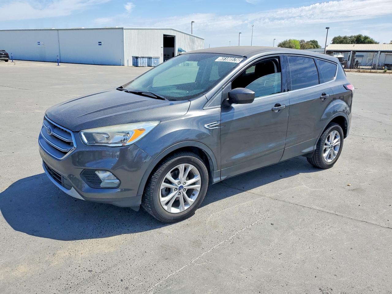 Photo of the 2017 FORD ESCAPE SE