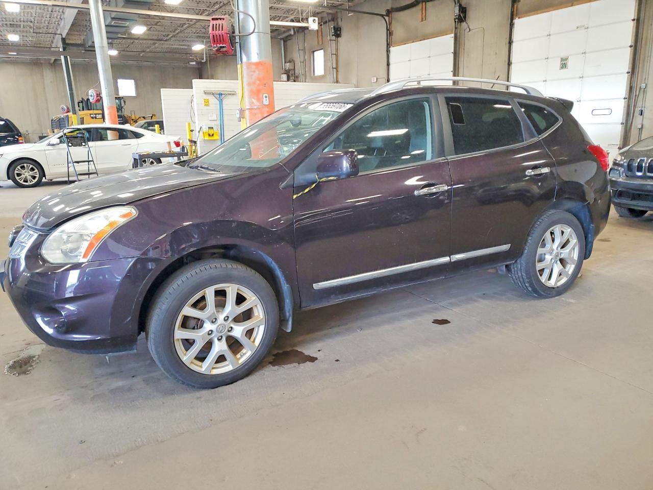 Photo of the 2012 NISSAN ROGUE S