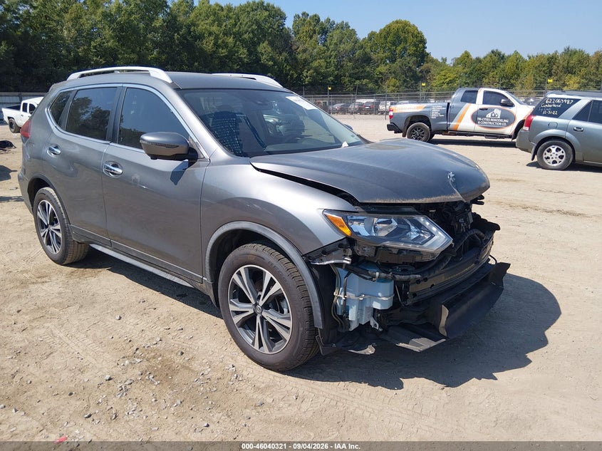 Photo of the 2019 NISSAN ROGUE SV