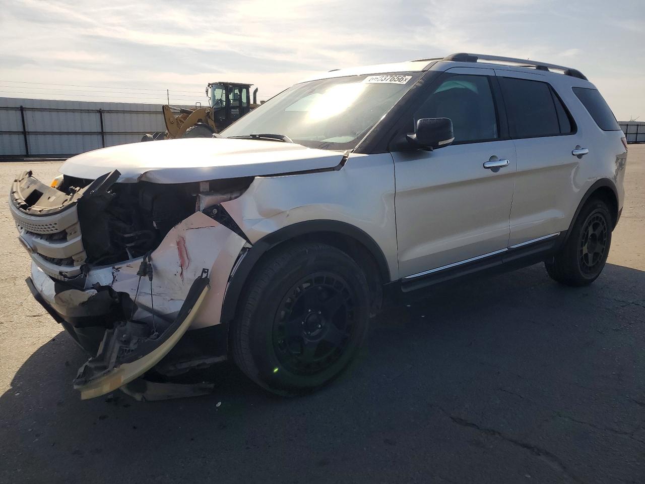Photo of the 2015 FORD EXPLORER XLT