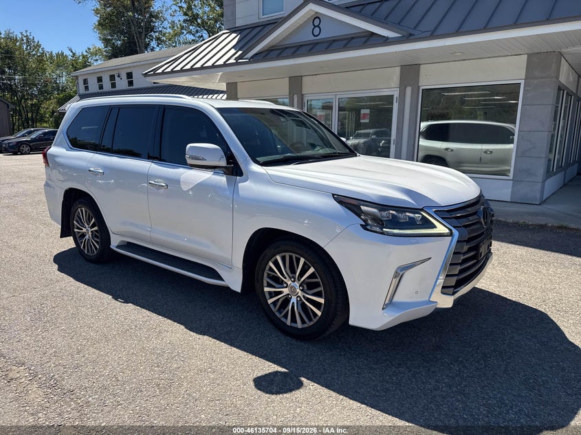 Photo of the 2018 LEXUS LX 570 TWO-ROW