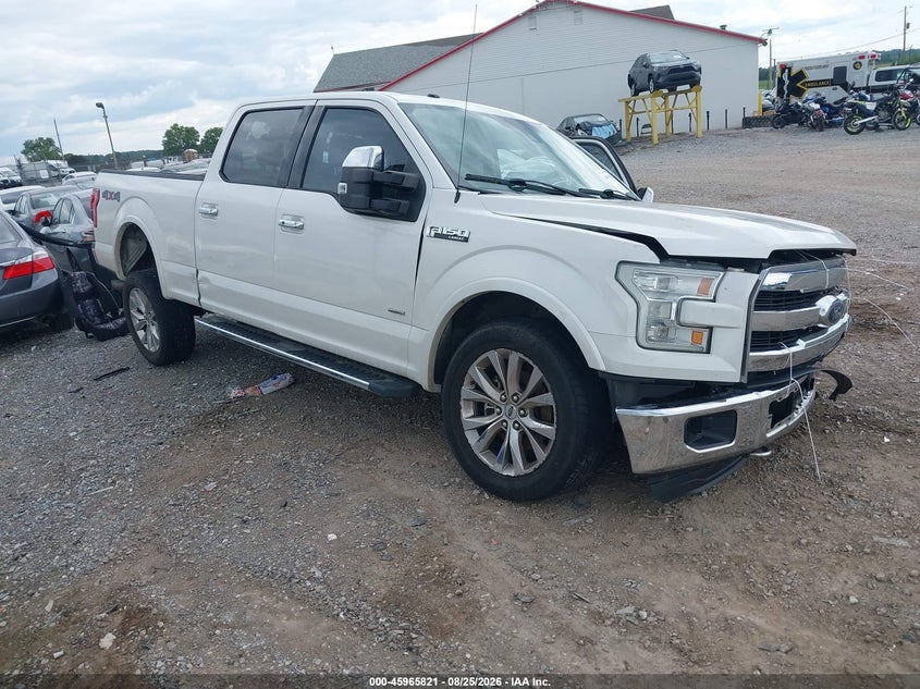 Photo of the 2016 FORD F-150 LARIAT