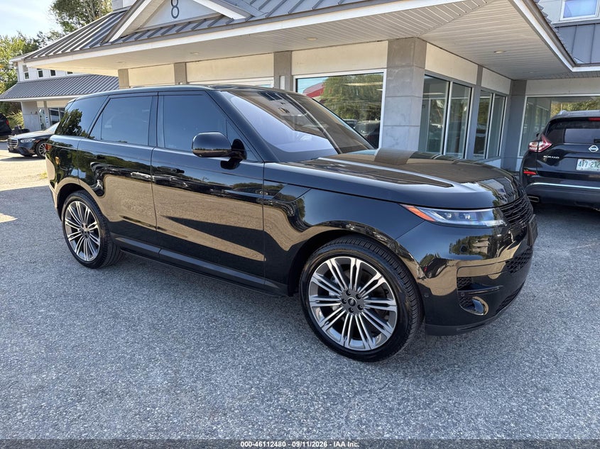 Photo of the 2023 LAND ROVER RANGE ROVER SPORT DYNAMIC SE