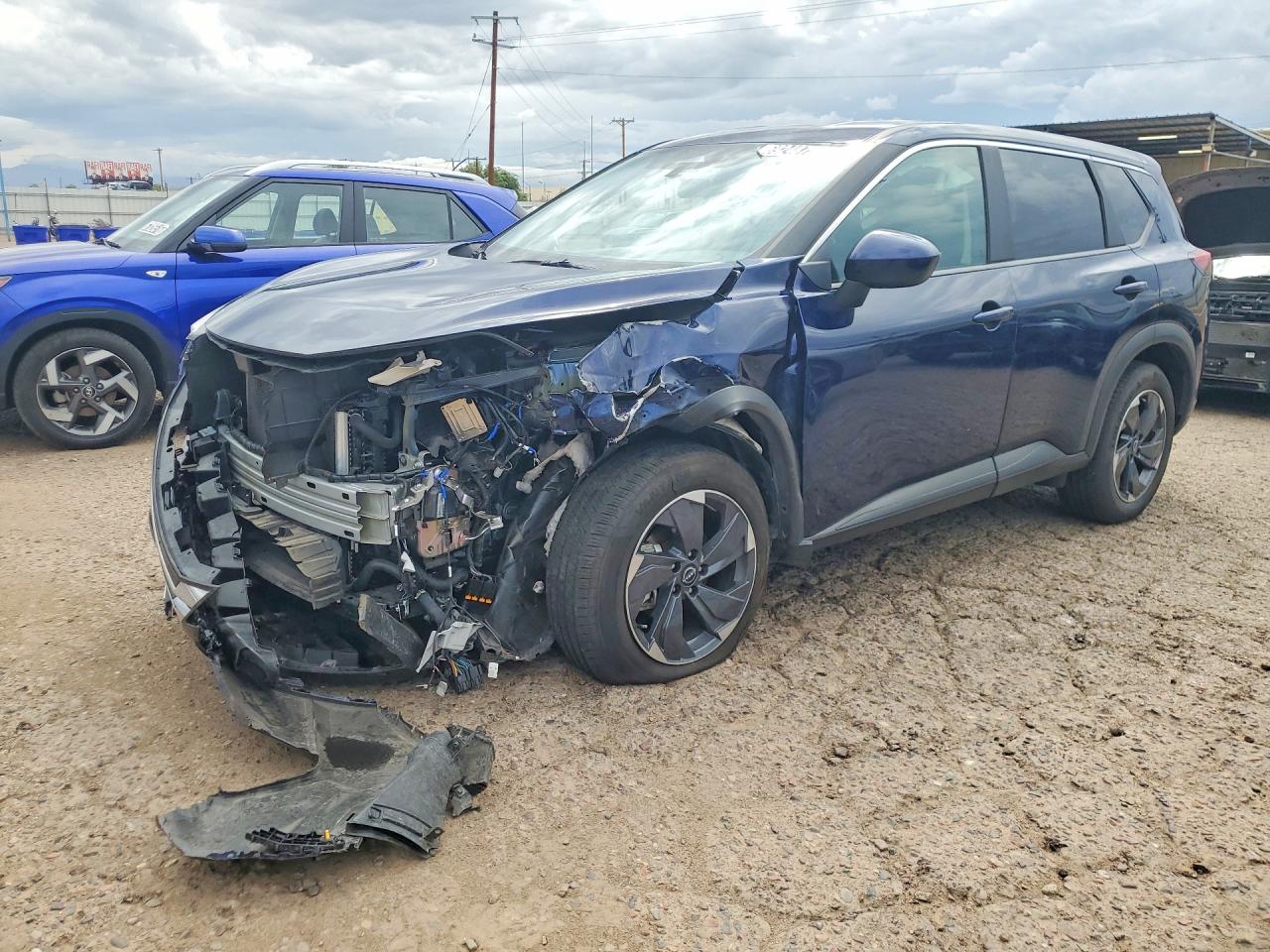 Photo of the 2025 NISSAN ROGUE SV