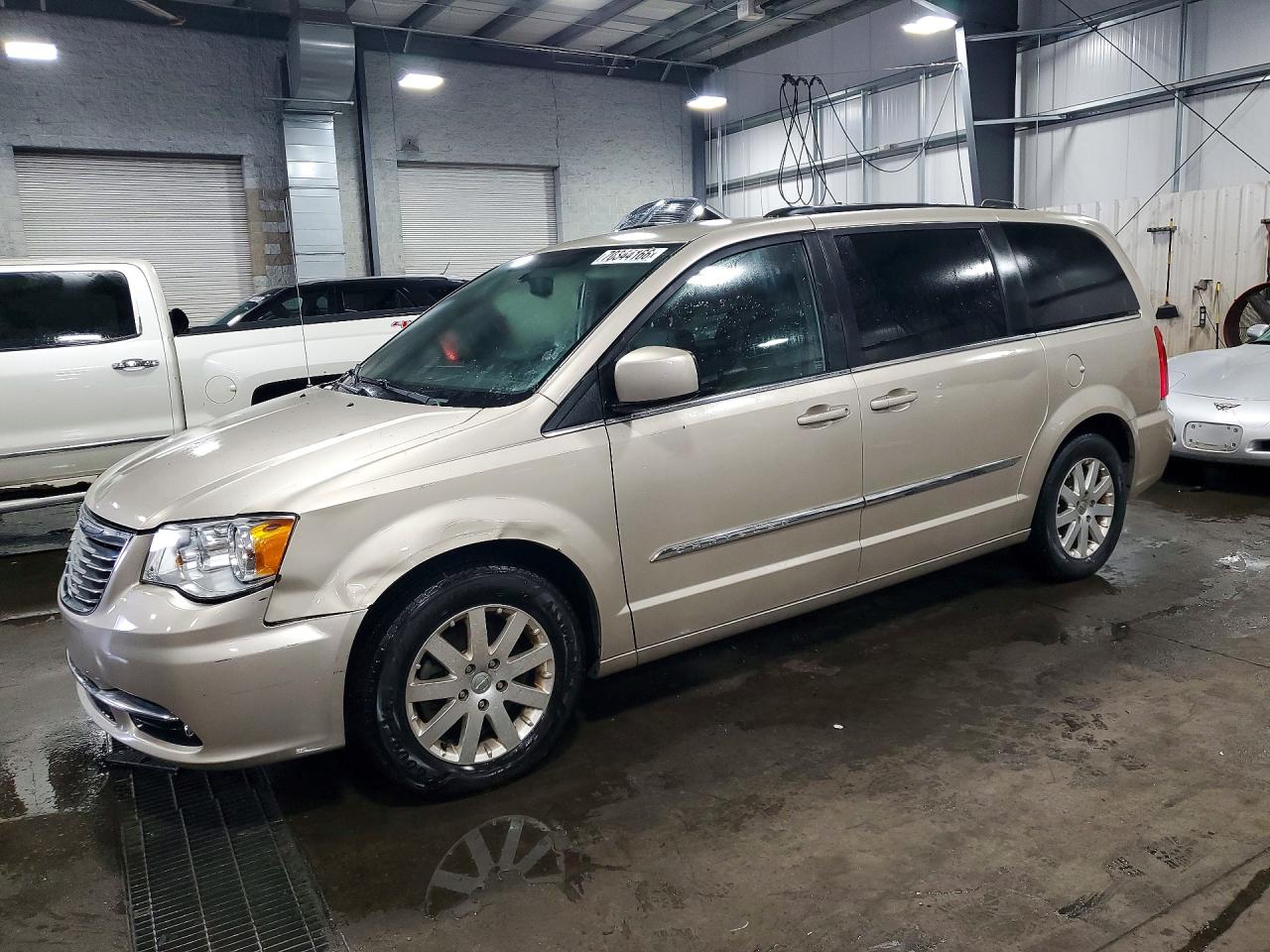 Photo of the 2015 CHRYSLER TOWN & COUNTRY TOURING