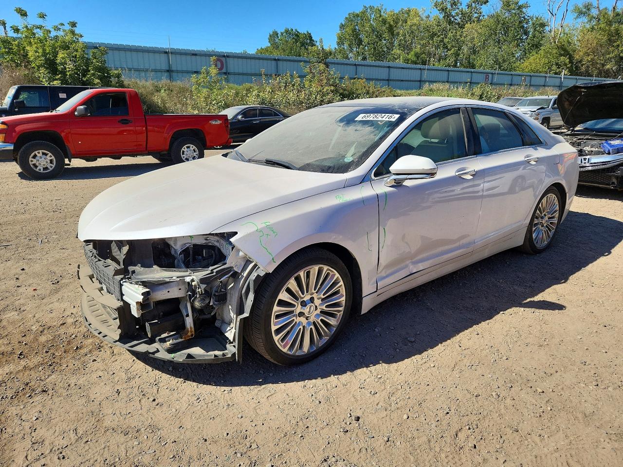 Photo of the 2016 LINCOLN MKZ