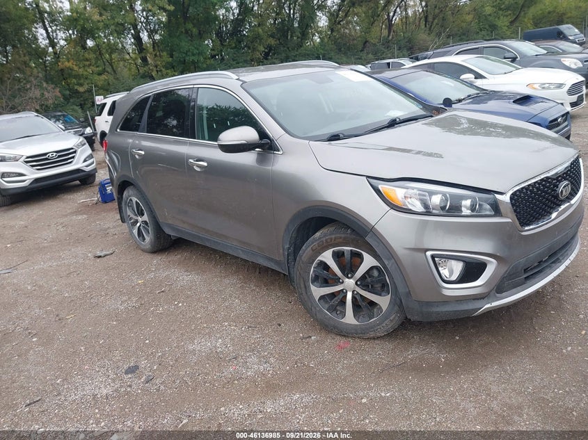 Photo of the 2016 KIA SORENTO 3.3L EX