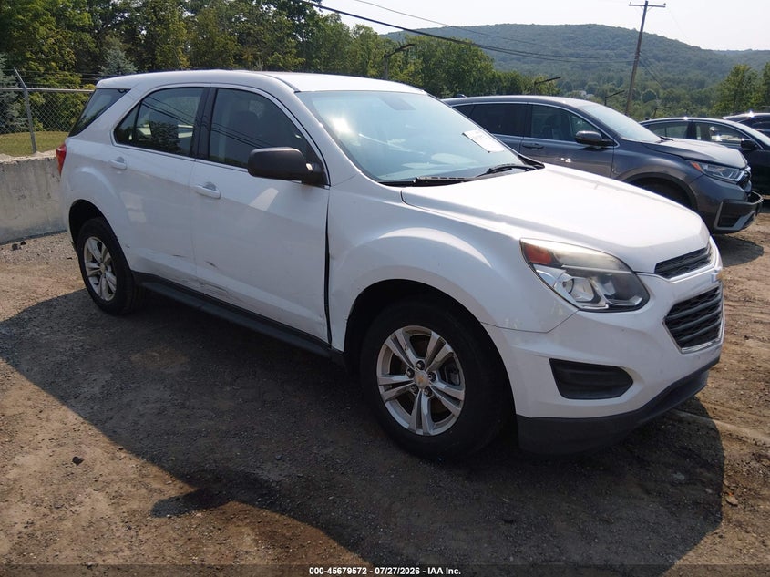 Photo of the 2017 CHEVROLET EQUINOX LS