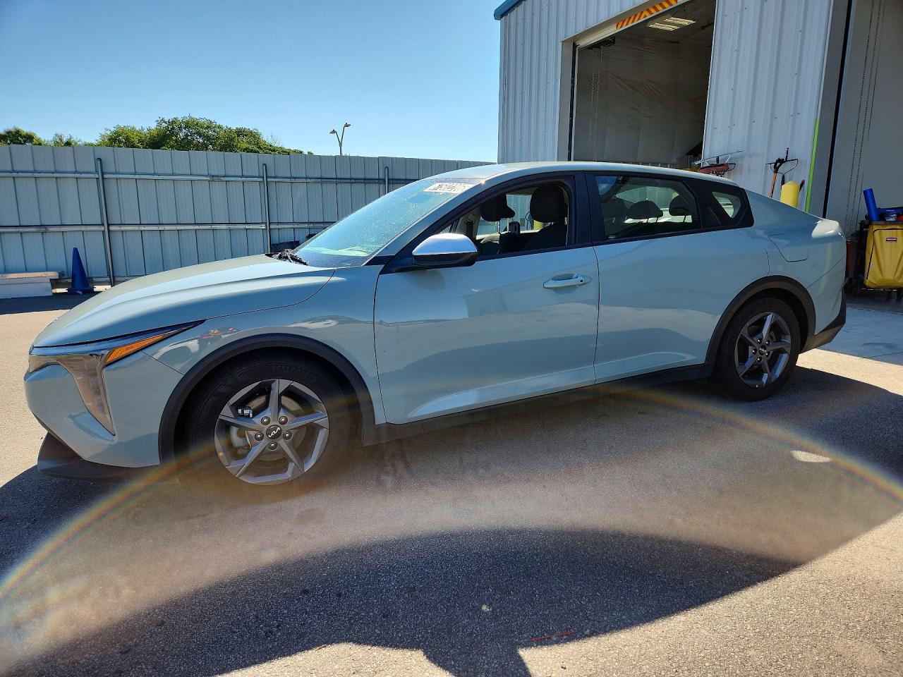 Photo of the 2025 KIA K4 LXS