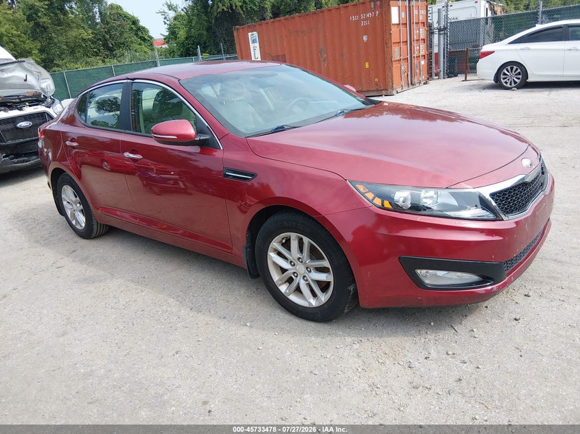 Photo of the 2013 KIA OPTIMA LX